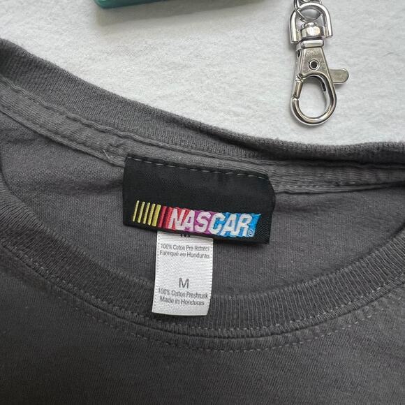 Vintage Y2K NASCAR Jimmie Johnson T-Shirt - Gray - M - Picture 5 of 6